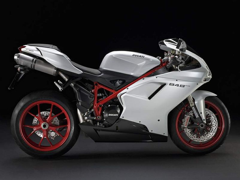 Ducati 848 EVO (2011)