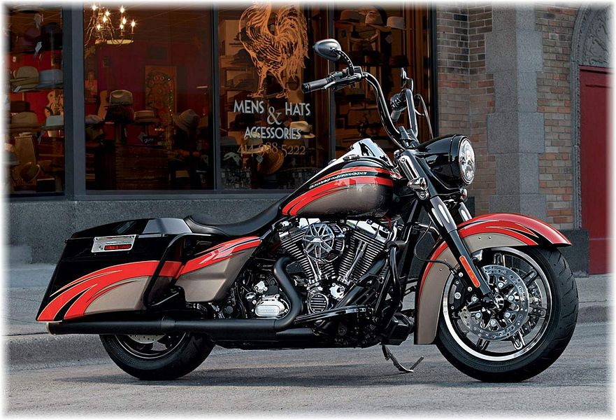 Harley Davidson FLHR Road King (2013)