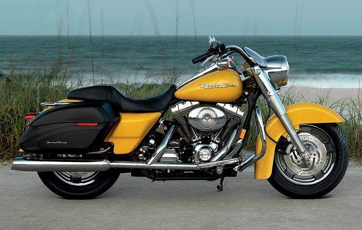 Harley Davidson FLHRSI Road King (2006)