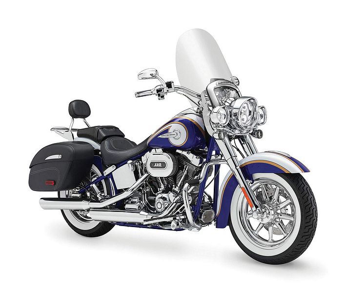 Harley Davidson FLSTN-SE Softail Deluxe CVO (2014)