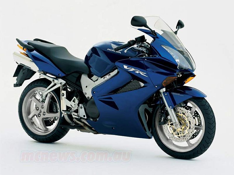 Honda vfr 800 2005