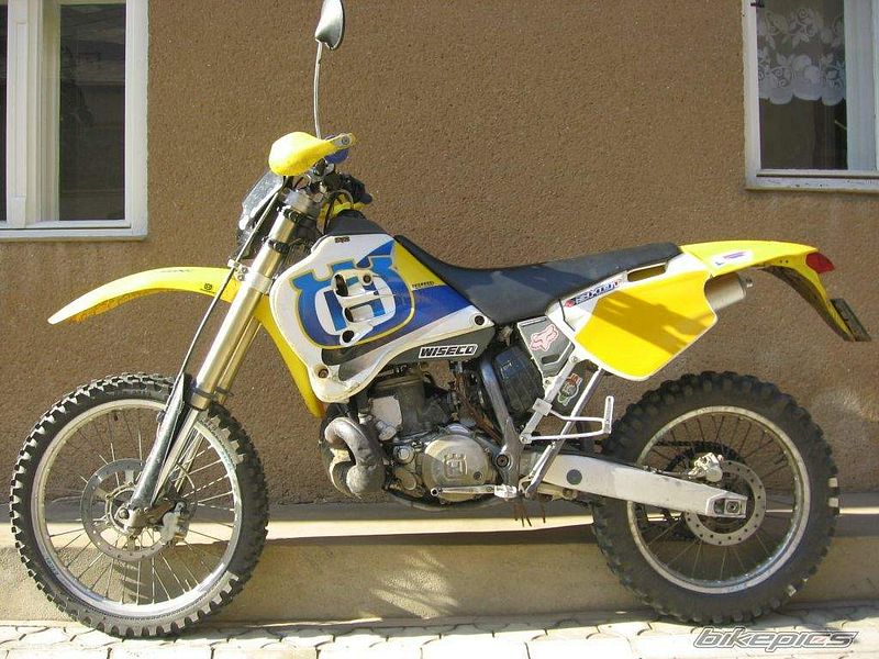 Husqvarna WR 250 (1998-00) - motorcycle 
