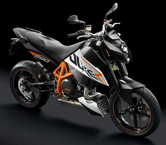 KTM 690 Duke R (2011) - motorcycle 