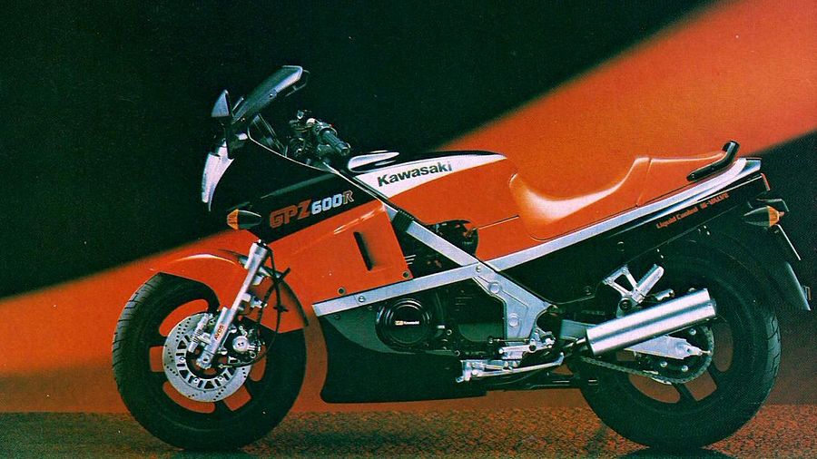 Kawasaki GPX 600R Ninja - specifications