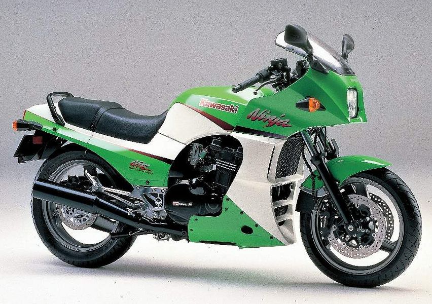 Kawasaki GPz900R Ninja (2000-03) - motorcycle