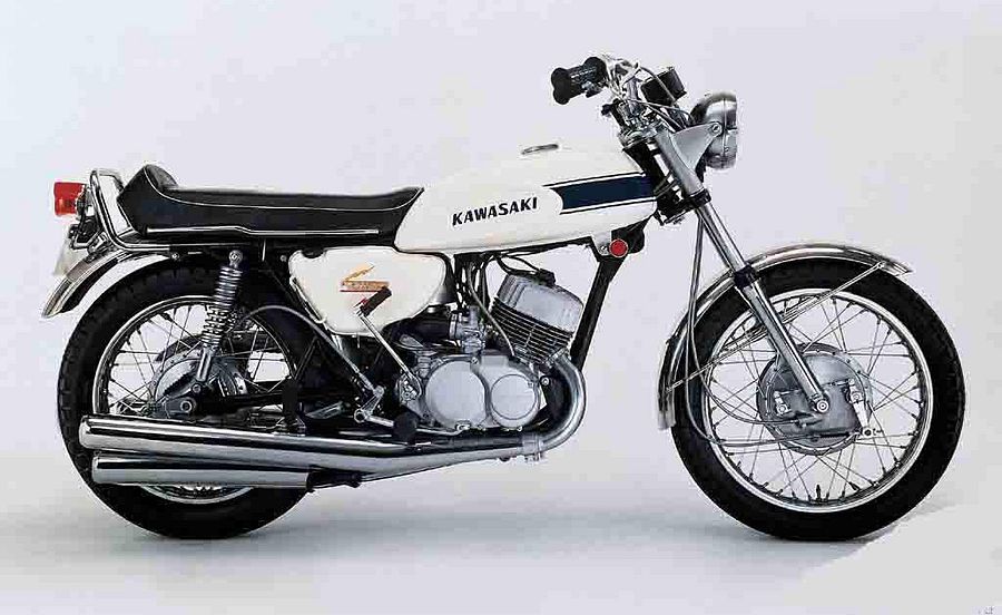 Kawasaki H1 500 Mach III (1970-71) - motorcycle