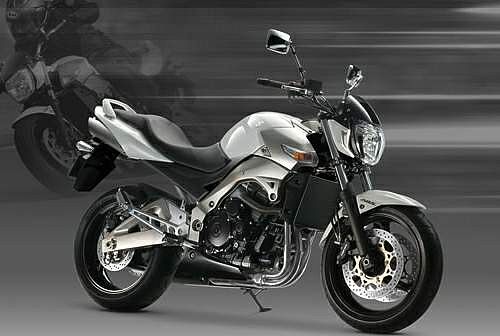 Gsr 400 suzuki характеристика